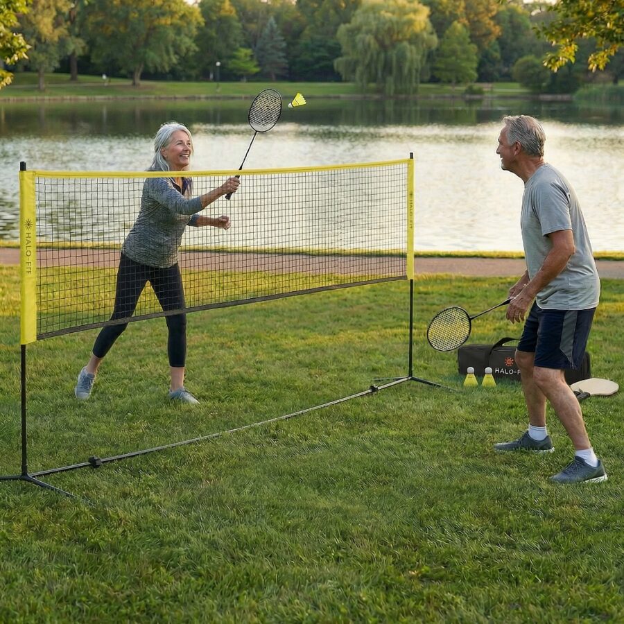 Badminton siatka i raketki, lotki - cały zestaw do gry Badminton pikleball siatka ze stelażęm raketki, lotki i piłeczki - cały zestaw w torbie do gry